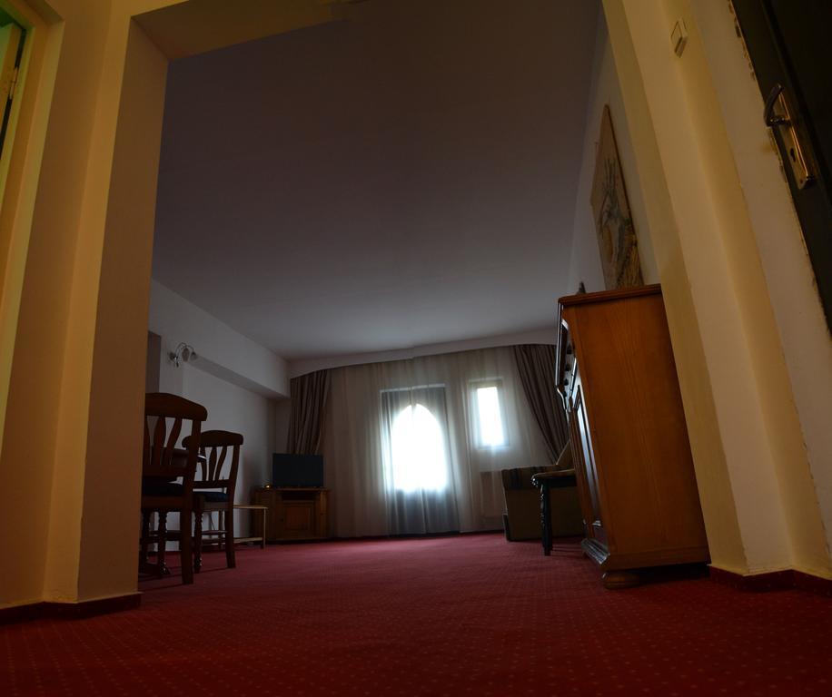 Hotel Marion Padurea Rotunda*** Reghin Room photo